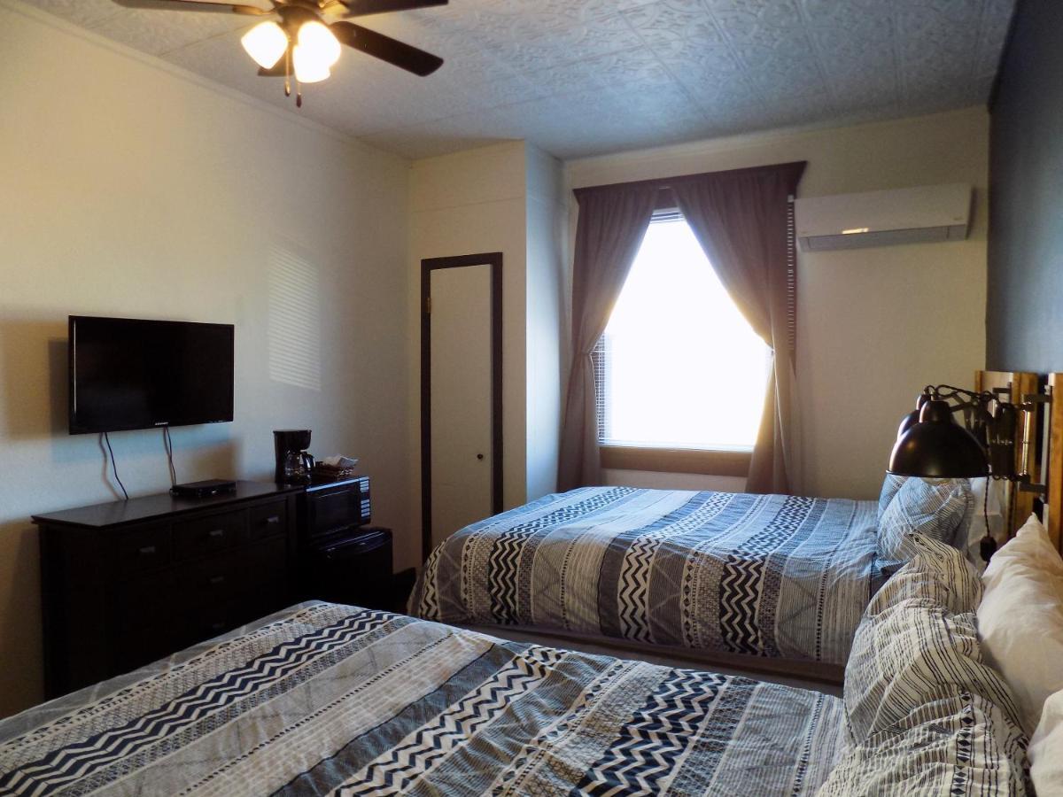 Landmark Inn Fairfield Bagian luar foto